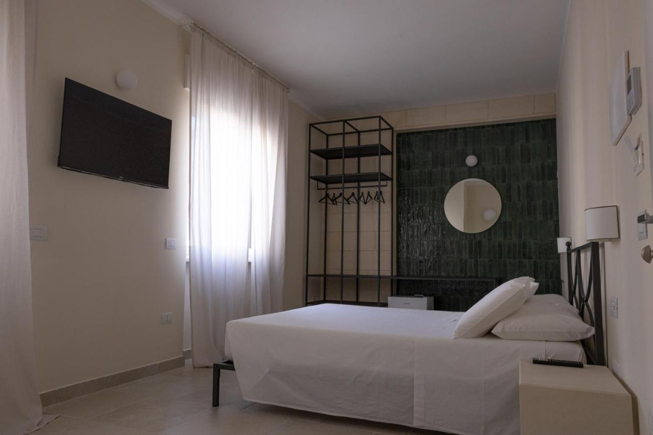 Oronti * Lecce